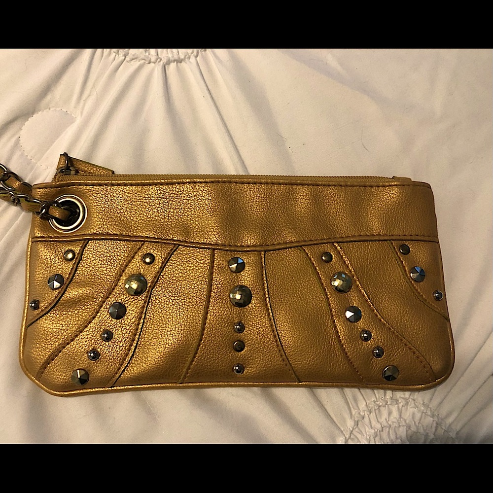 GOLD EMBELLISHED WRISTLET